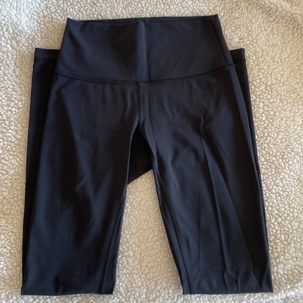 Lululemon Wunder Under Tight size 4 black - Picture 3 of 3